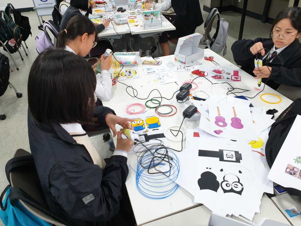 4aad4bd716e28c24a0577df7cc3d40b4_1557293